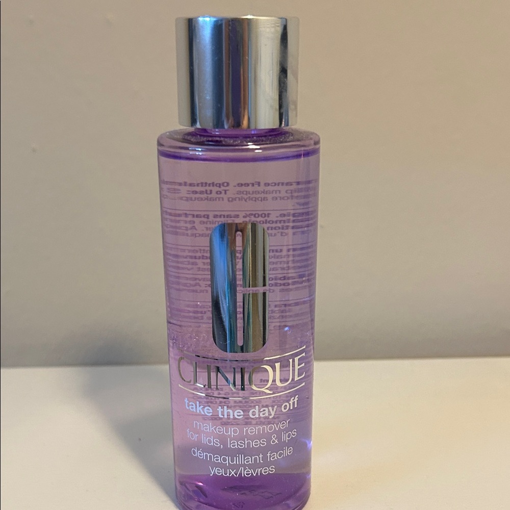 Clinique Take the Day Off Makeup Remover - Lavender